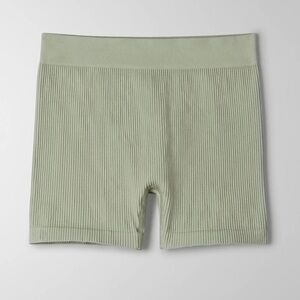 SUNDAY BEST Aritzia Evelyn Seamless Biker‎ Shorts Black Size Large NWT